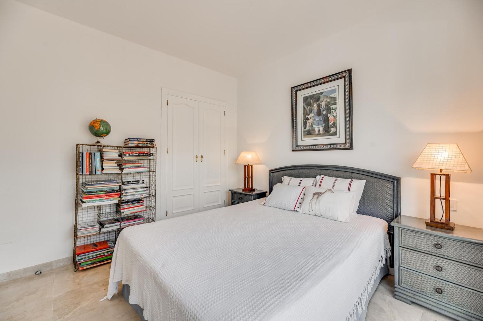 Apartemen Cozy 3 Bdrm Sunny Townhouse W Bbq And Pool Marbella