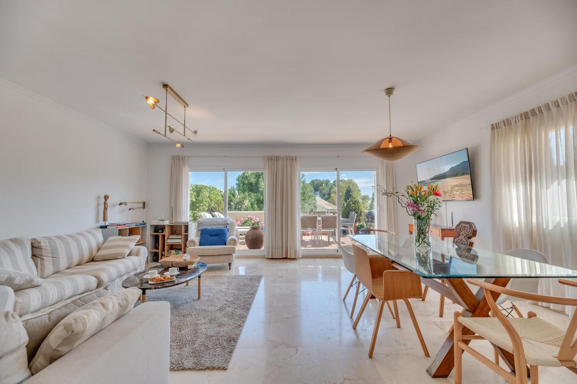 Cozy 3 Bdrm Sunny Townhouse W Bbq And Pool Marbella