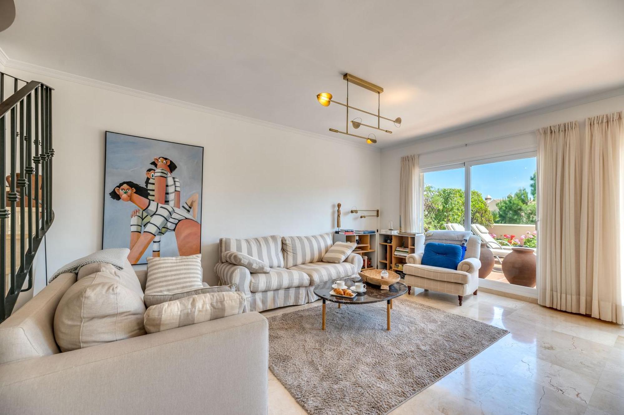 Cozy 3 Bdrm Sunny Townhouse W Bbq And Pool Apartment