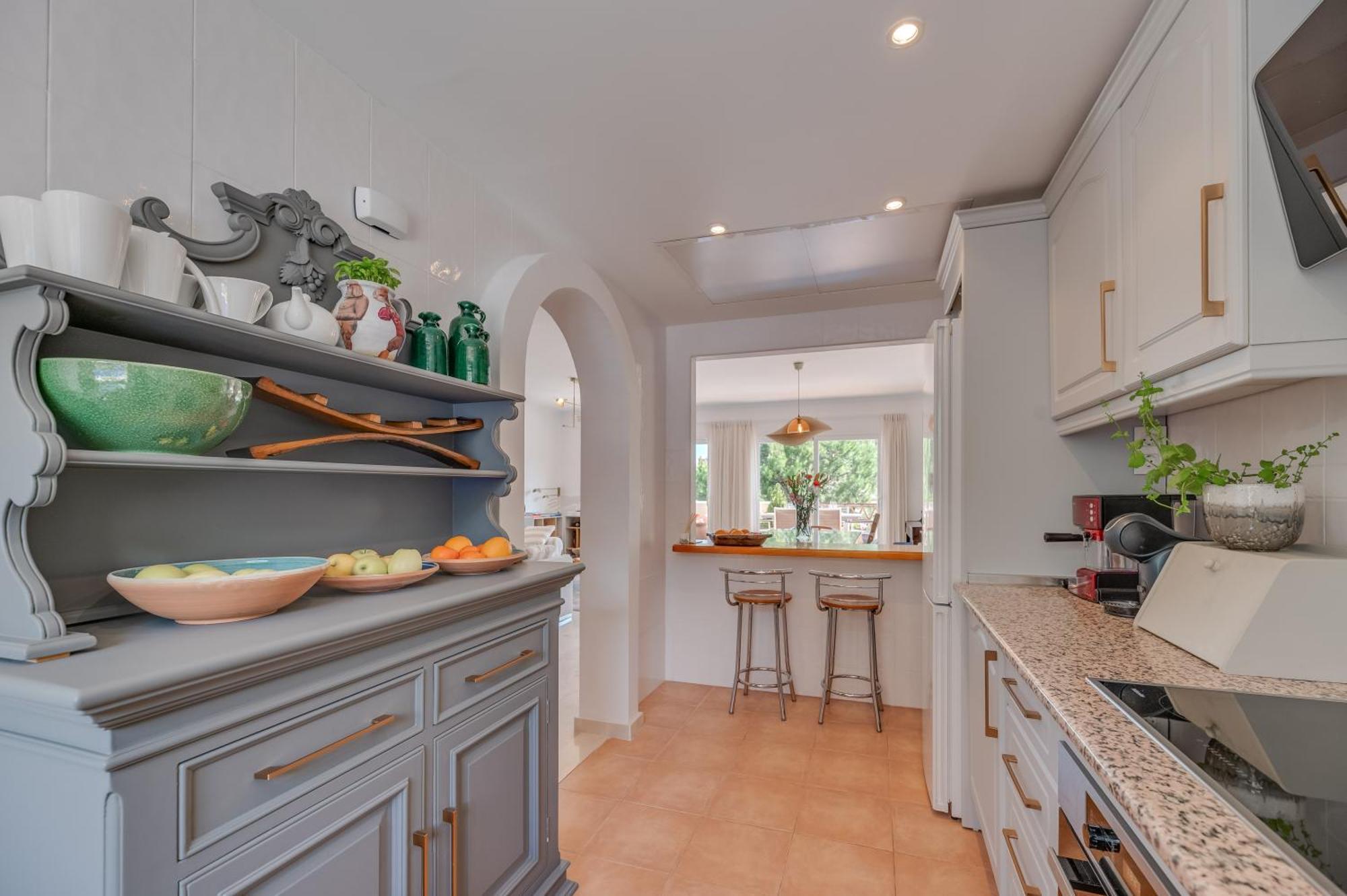 Cozy 3 Bdrm Sunny Townhouse W Bbq And Pool Marbella
