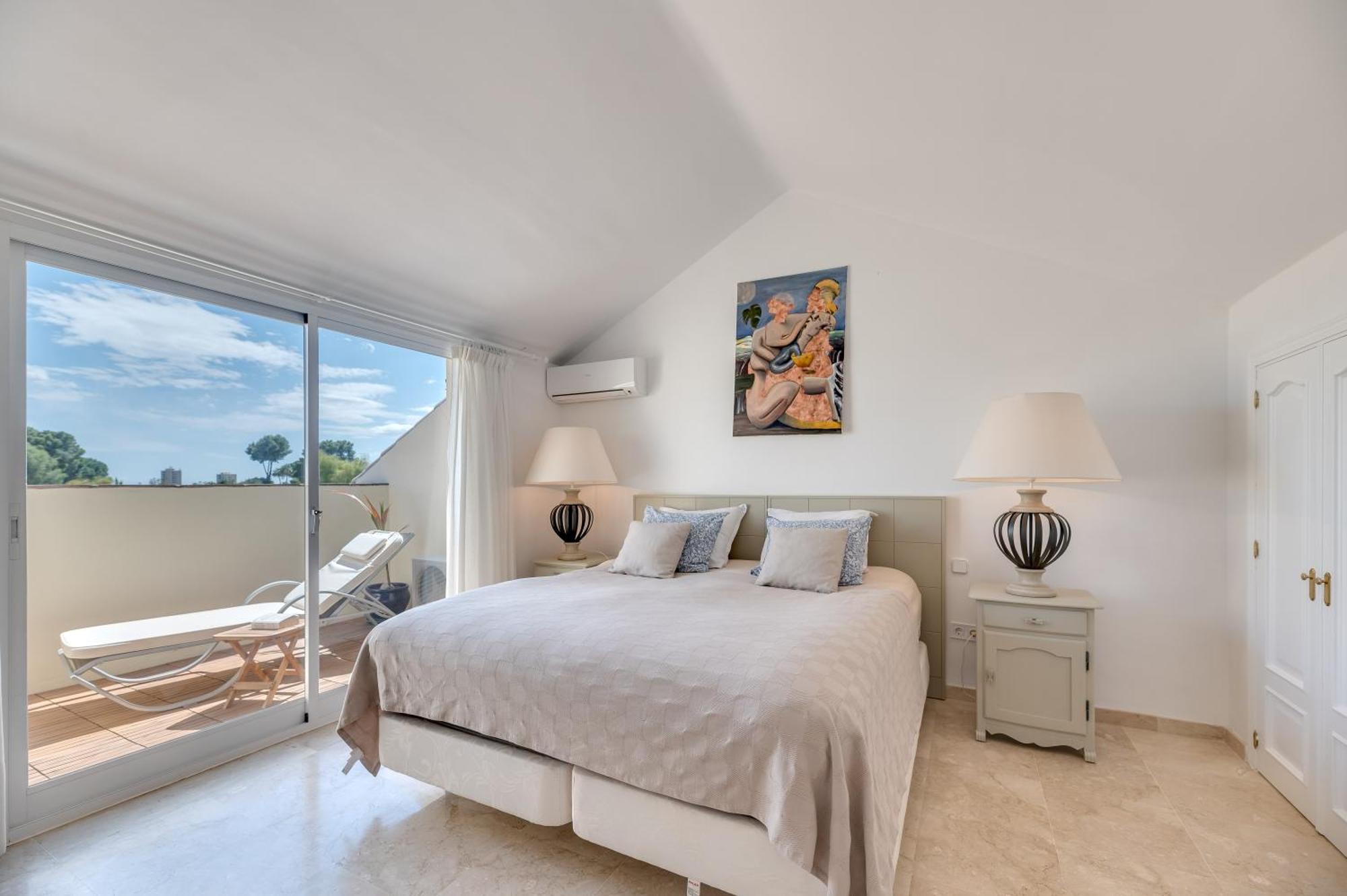 Cozy 3 Bdrm Sunny Townhouse W Bbq And Pool Apartment *