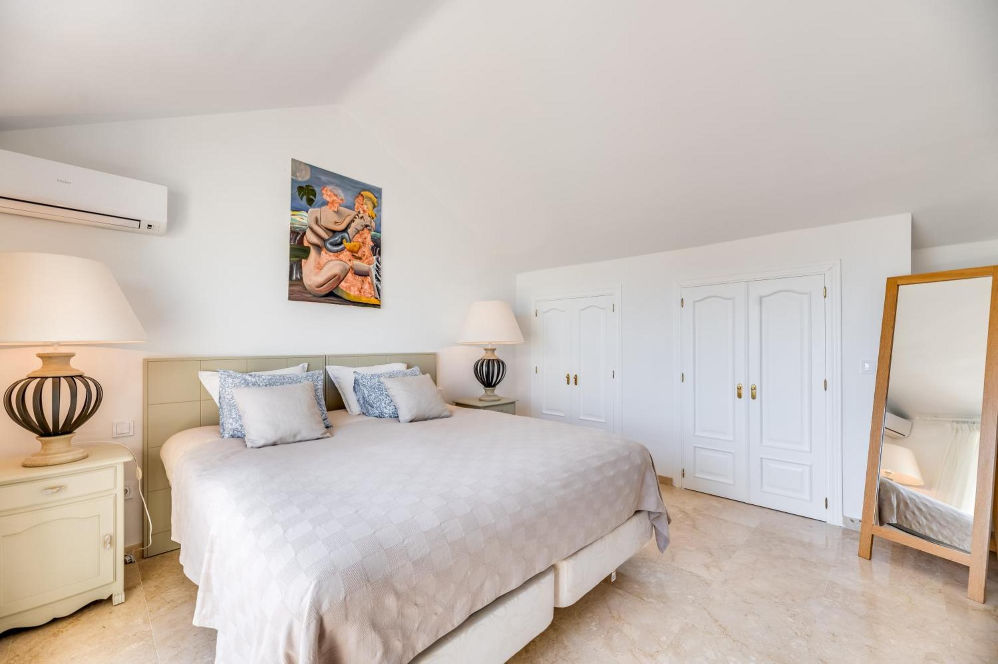Cozy 3 Bdrm Sunny Townhouse W Bbq And Pool Marbella