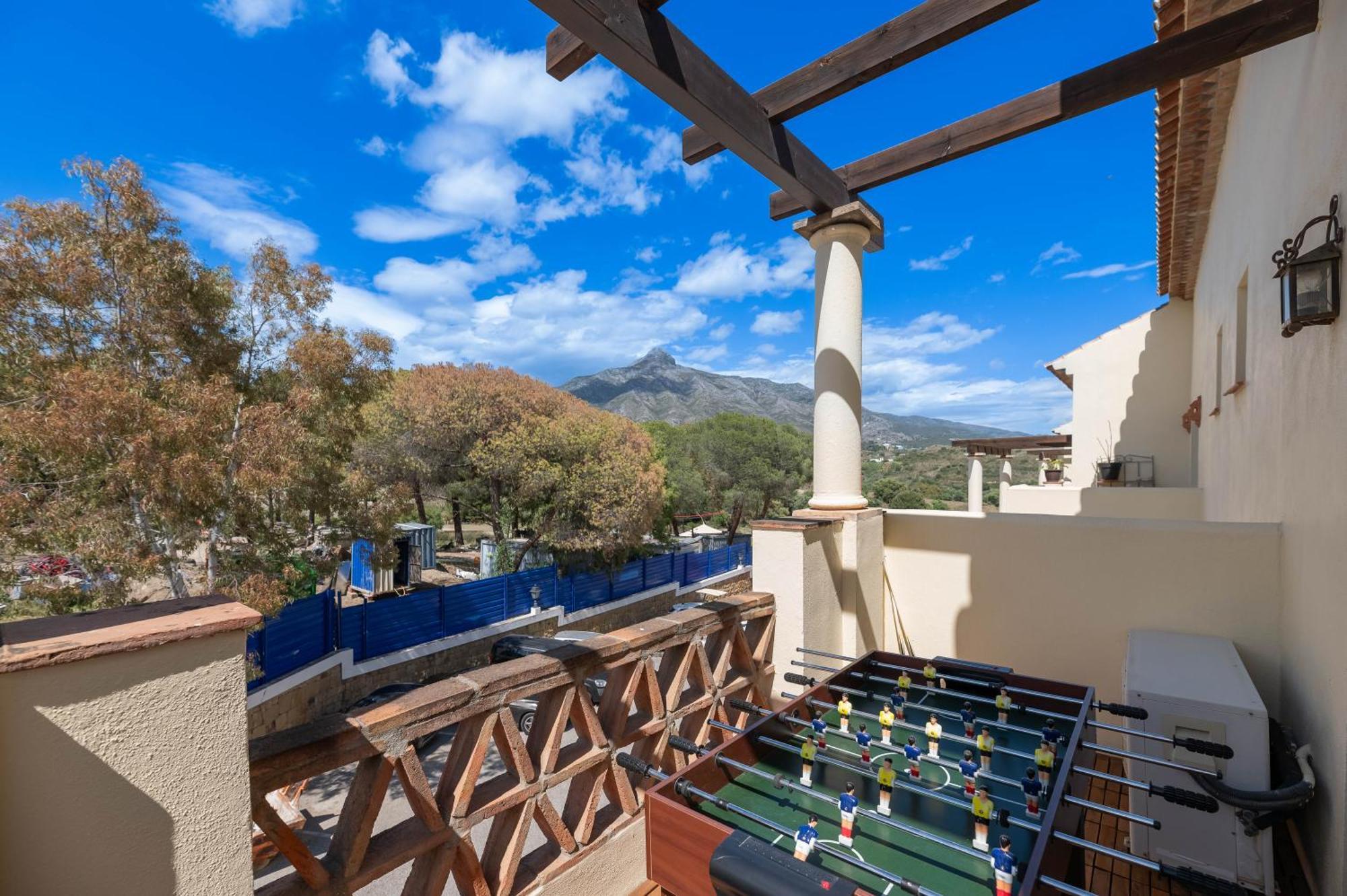 Cozy 3 Bdrm Sunny Townhouse W Bbq And Pool * Marbella