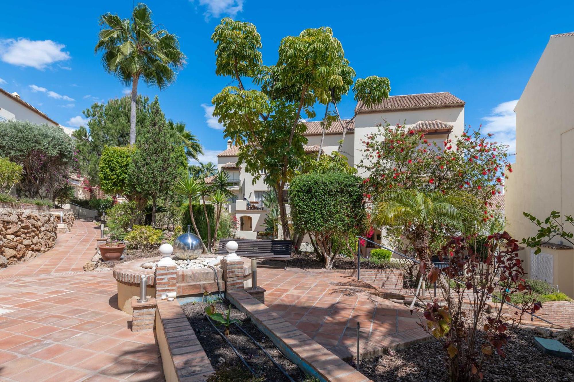 Apartment Cozy 3 Bdrm Sunny Townhouse W Bbq And Pool